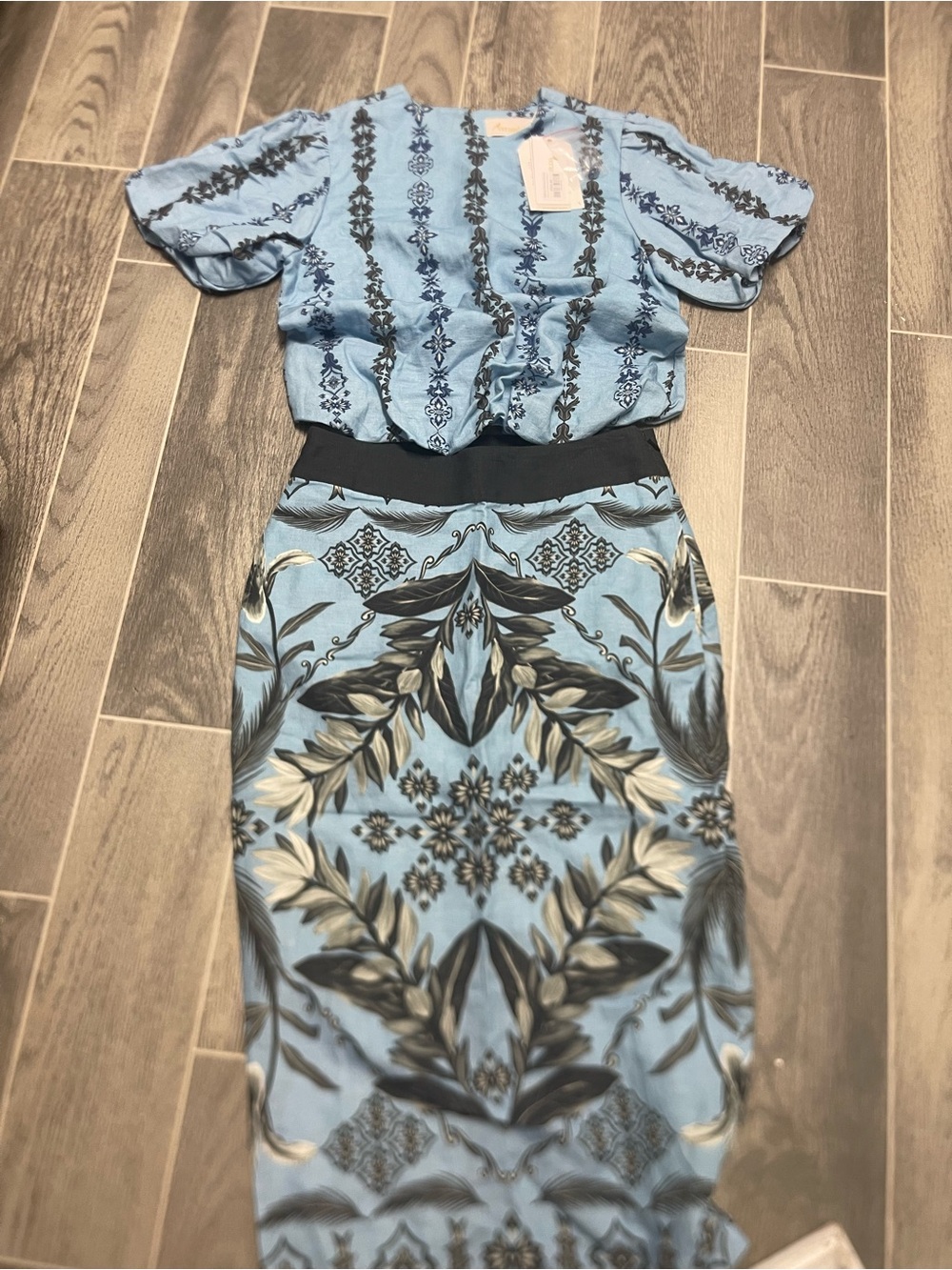 Perandah Light Blue Floral Two-Piece Set